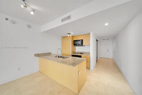 1800 S Ocean Dr #1809 Photo 1