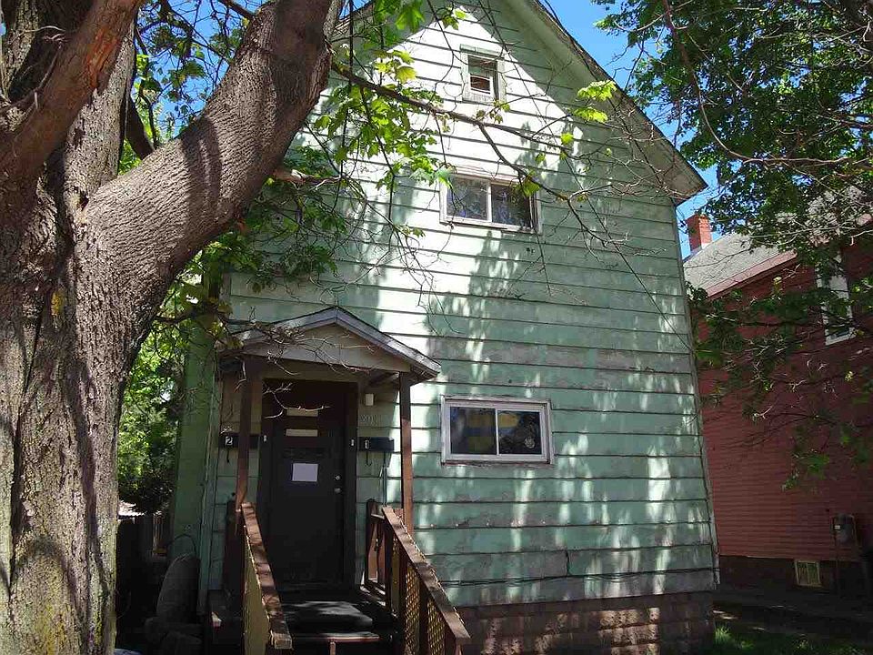 2nd image of 201 Vine St