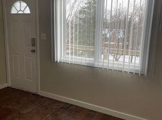 4366 Shoreline Dr, Spring Park, MN 55384