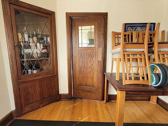 4th image of 1420 E Capitol Dr APT 201