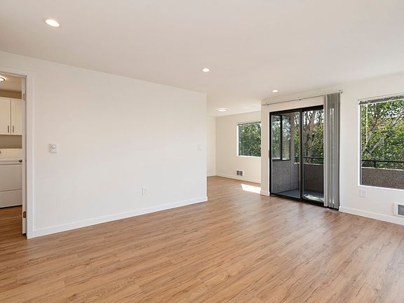 3rd image of 1422 NW 62nd St APT 3