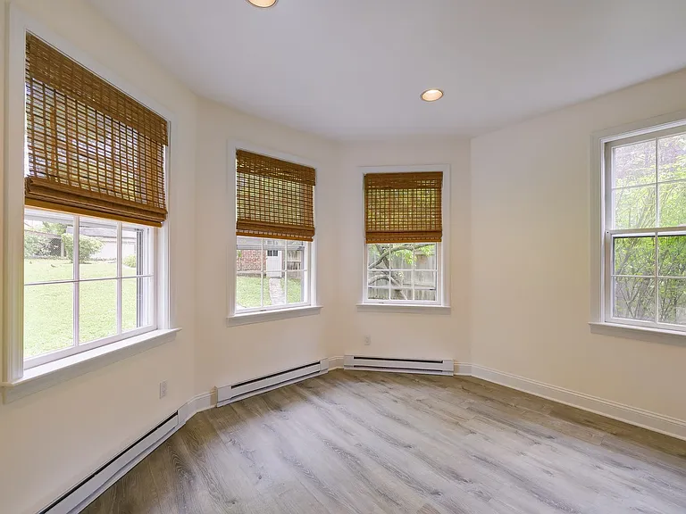 3677 Upton St NW — Photo 33