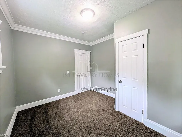 10302 Lamontier Ave — Photo 3