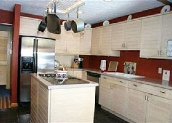 4th image of 17601 Plum Creek Trl