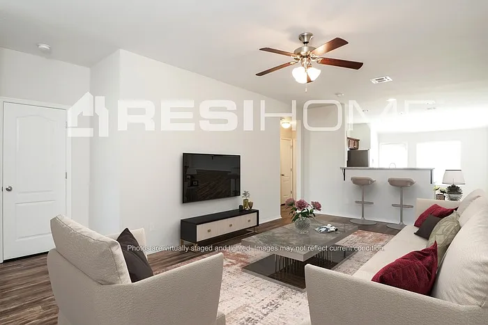 4 bed, 2.0 bath, 1714 sqft, $1,855 — Photo 4