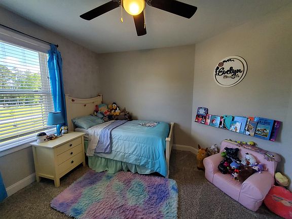 4th image of 106 Ridge Cove Ln