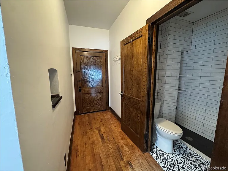 718 N Grant St #11 — Photo 7