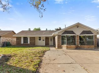 611 Peach Spring Dr, Houston, TX 77037
