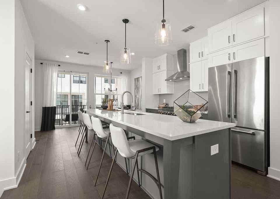 201 New St Decatur GA | Zillow