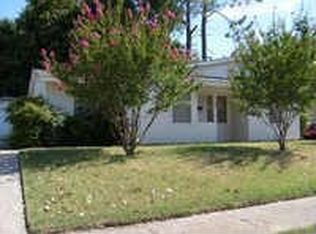 620 Bluebonnet Dr, Hurst, TX 76053
