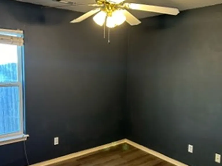 901 SW Sandrock Rd — Photo 13