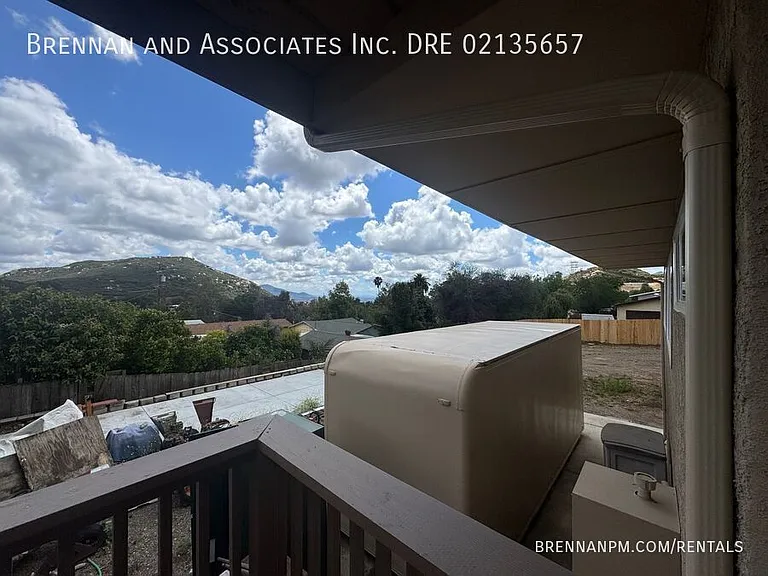 330 Lento Ln — Photo 31