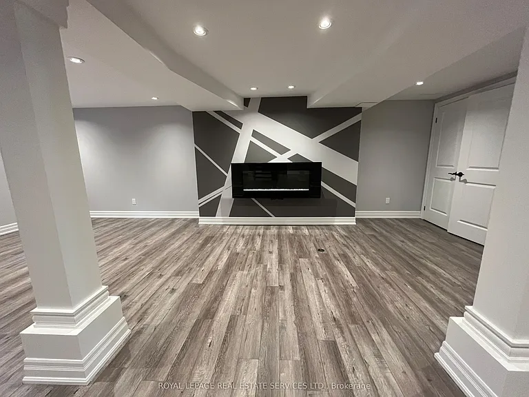 18 Sir Gawaine Pl — Photo 27