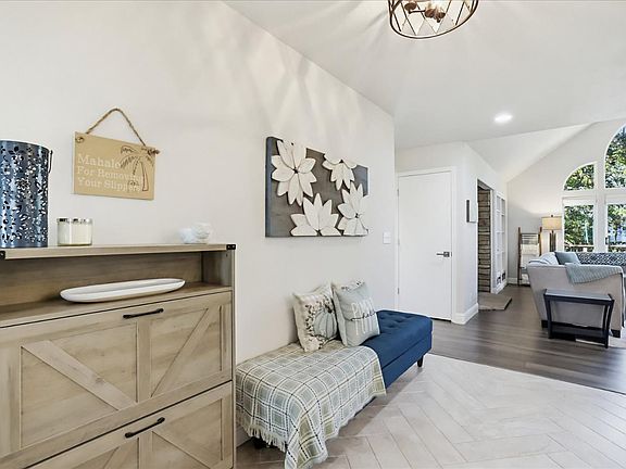 4th image of 18639 Fay Ridge Ct