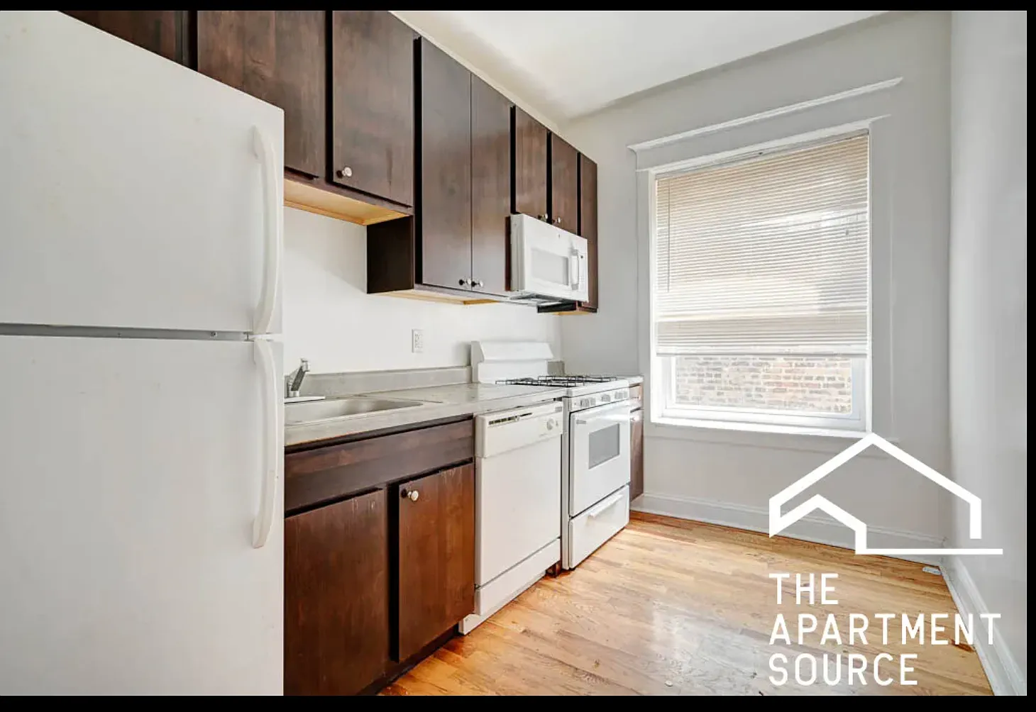 4 bed, 1278 sqft, $2,995 — Photo 3