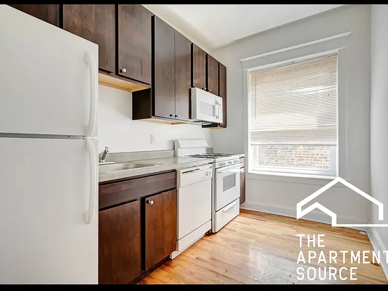 1522 N Kedzie Ave #3 — Photo 3
