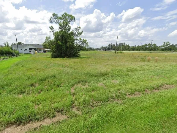 30041 Balsam Blvd, Punta Gorda, FL 33982