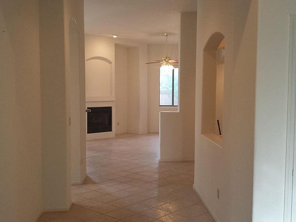 2nd image of 2722 N Avenida Valiente