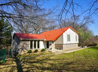 423 W Robin Ridge Rd, Columbia, MO 65203