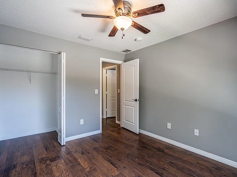 460 Rainbow Springs Ter — Photo 22