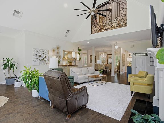 4th image of 4117 Maid Stone Dr