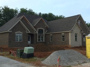 3262 Sunburst Ct, Bowling Green, KY 42101