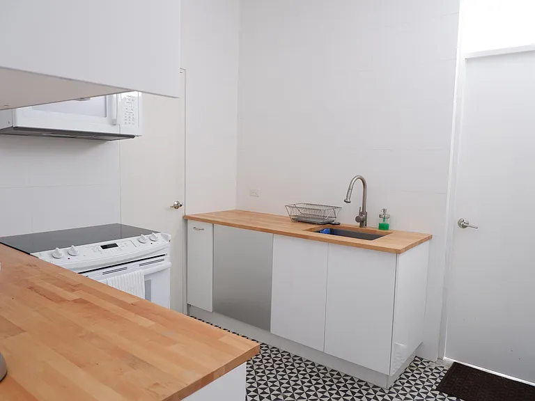 58 Calle Taft #2 — Photo 16