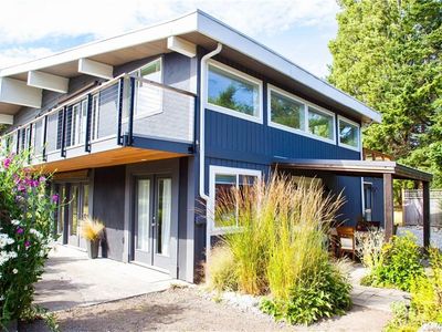 1692 Benson Rd, Pt Roberts, WA, 98281