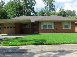 208 Bluebird Ln, Pasadena, TX 77502