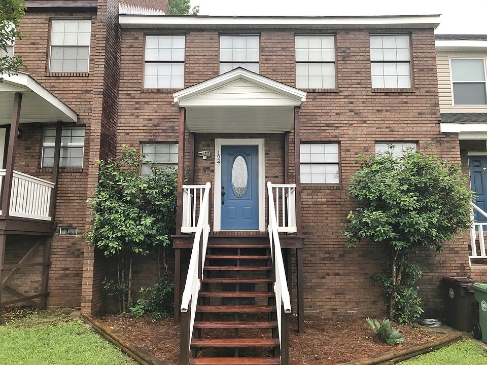 124 Brookwood - front_08192021