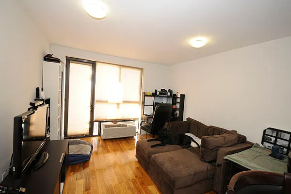 Rented by Urban Spaces Realty Group | media 44