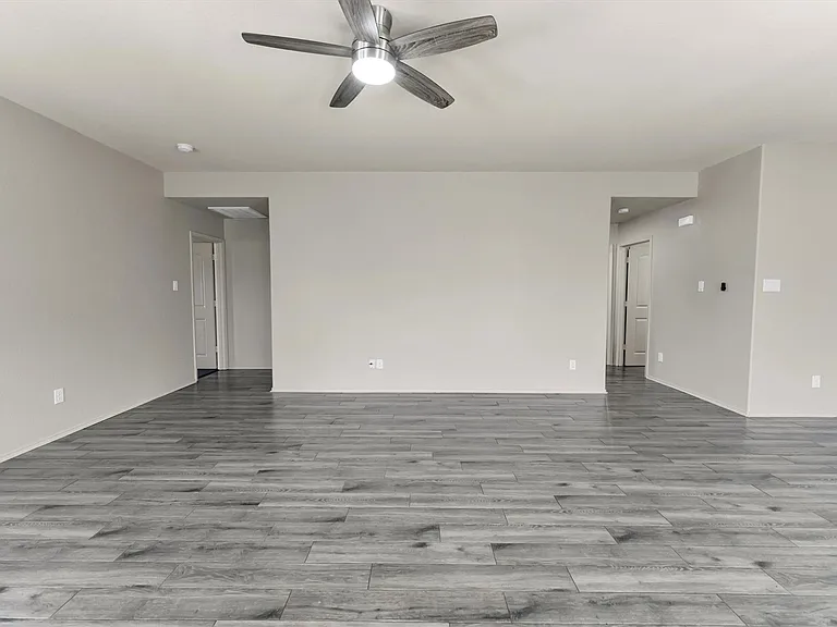 9530 Paloma Creek Dr — Photo 18