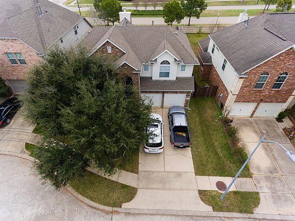 3rd image of 26734 Blanchard Grove Dr
