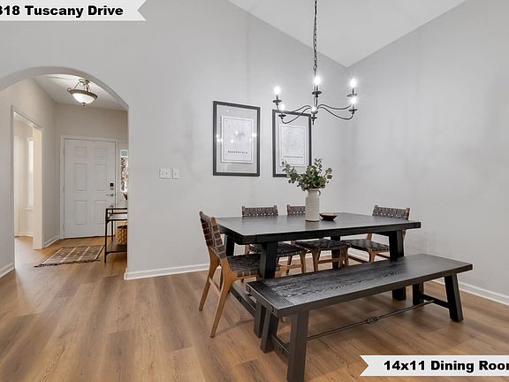 5th image of 9318 Tuscany Dr