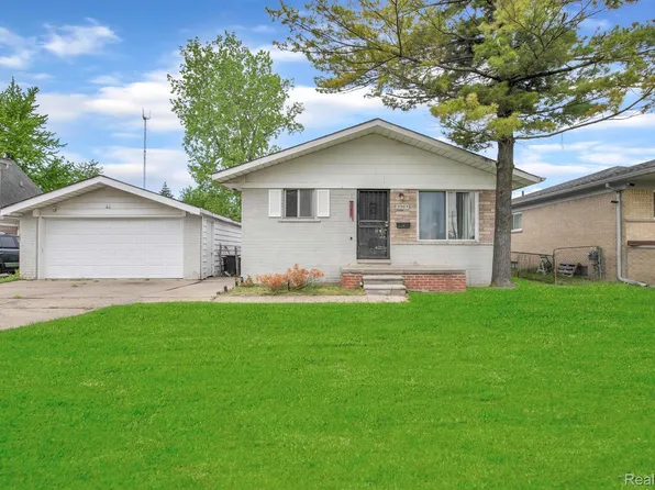 21385 Majestic Ave, Ferndale, MI 48220