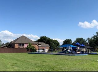 10014 Fairway Vista Dr, Rowlett, TX 75089