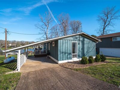 1946 Lakeshore Dr, Cuba, MO, 65453