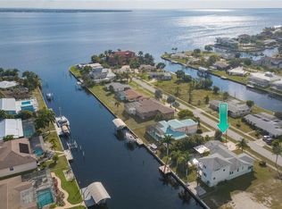 217 Bangsberg Rd SE, Port Charlotte, FL 33952