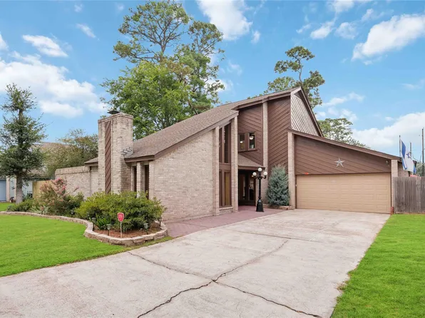 7310 Hickory Ln, Baytown, TX 77521