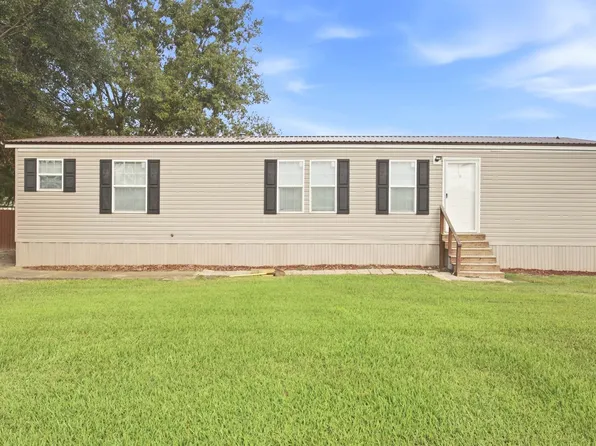 1315 Eugene Soileau Rd, Washington, LA 70589