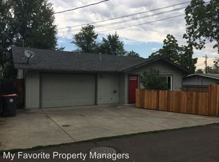 1207 Locust St, Medford, OR 97501