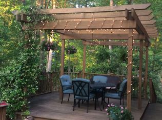 2446 Midvale Forest Dr, Tucker, GA 30084