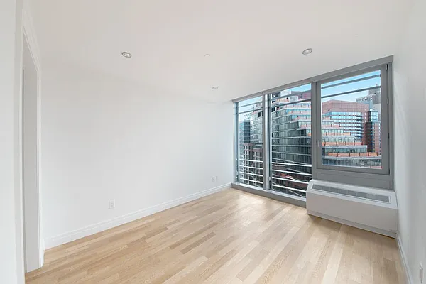 Rented by Two Trees | media 72