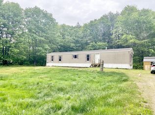 34 Vail Rd, Buxton, ME 04093