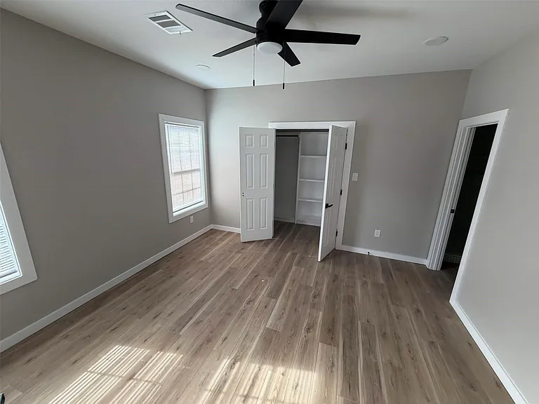 1422 W Willis St #A — Photo 5