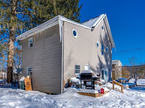 2nd image of 5213 Ridge Ave SE