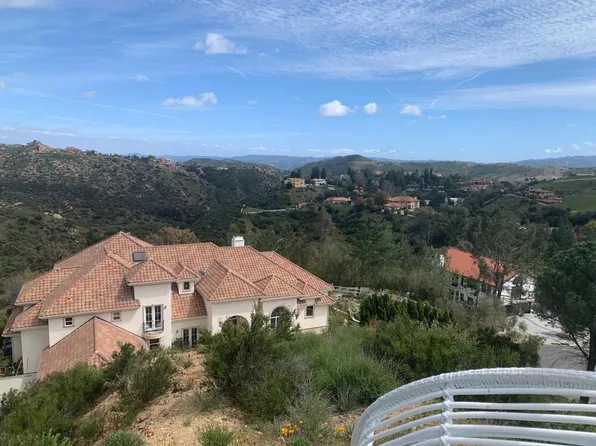 232 Saddlebow Rd, Bell Canyon, CA 91307