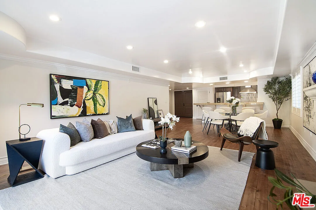 2 bed, 3.0 bath, 1615 sqft, $4,995 — Photo 1