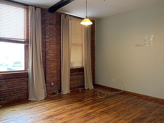 5th image of 325 Lafayette St Unit 3205