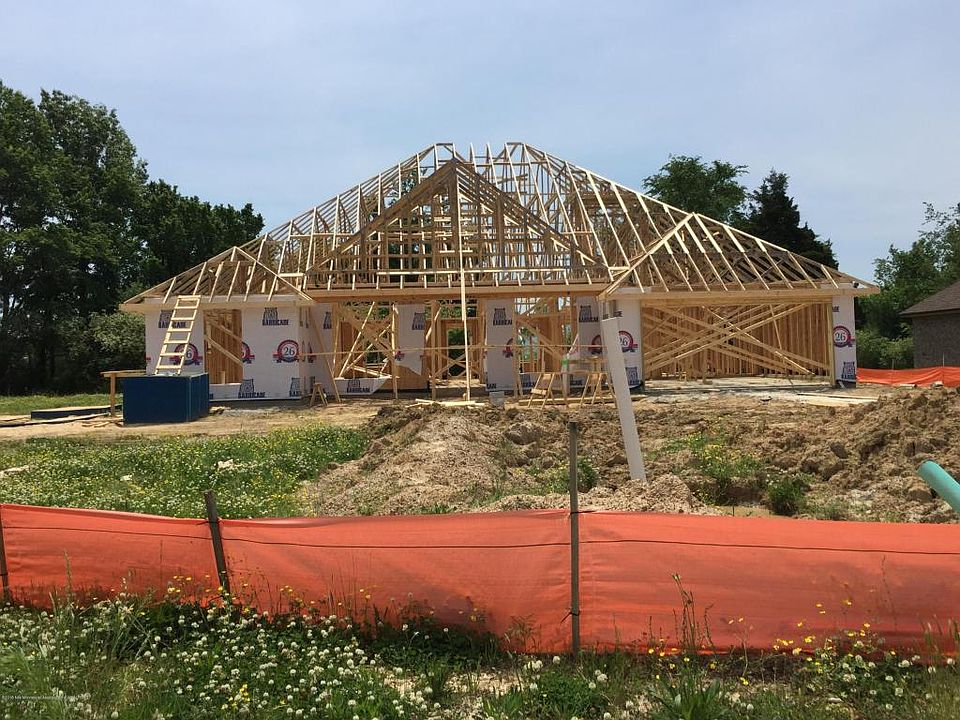 1st image of 8939 Courtly Cir S